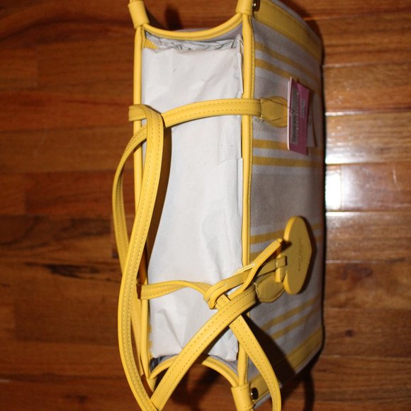 Kate Spade Market Tote - Picture 3 of 4